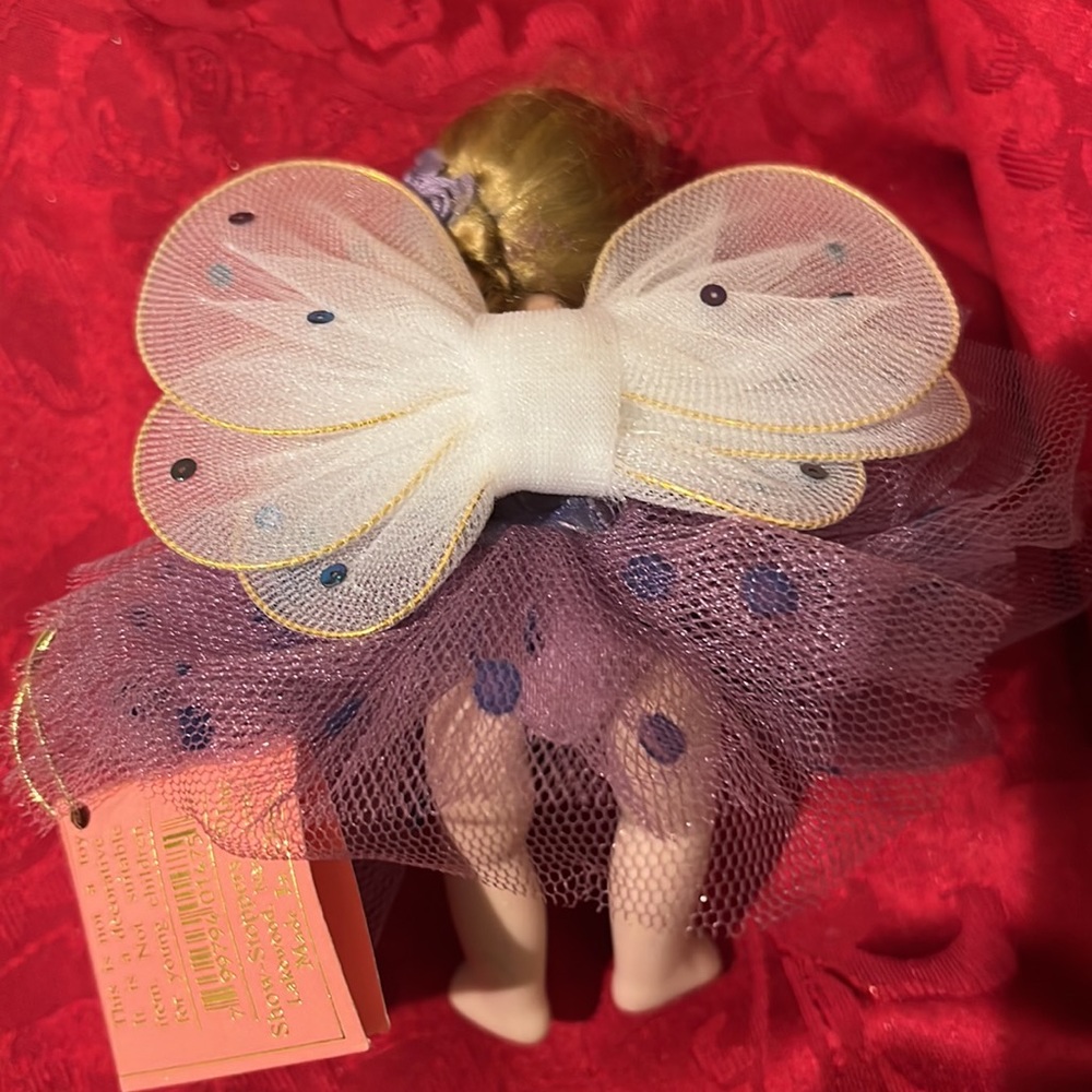 Show Stoppers Porcelain Fairy Doll Astrid - Picture 4 of 11